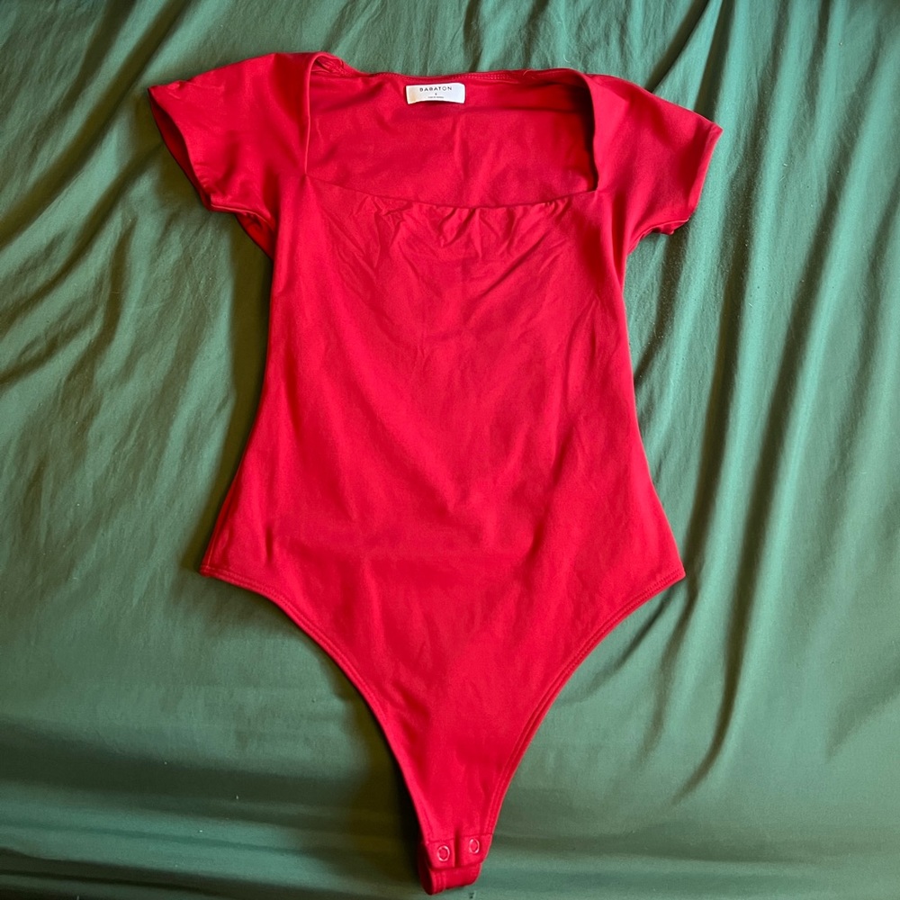 Aritzia Babaton contour bodysuit